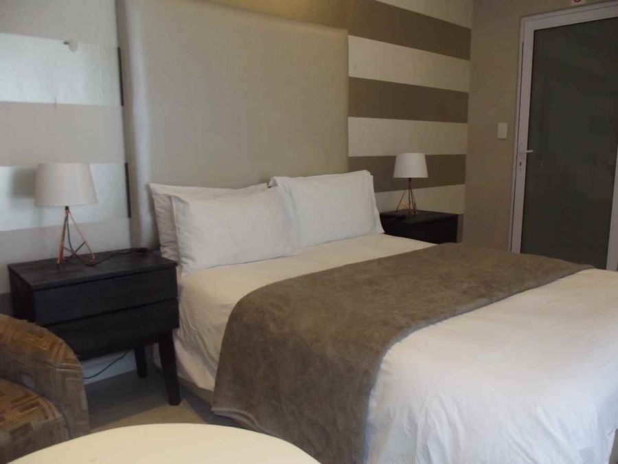 11 Bedroom Property for Sale in Bloubergrant Western Cape